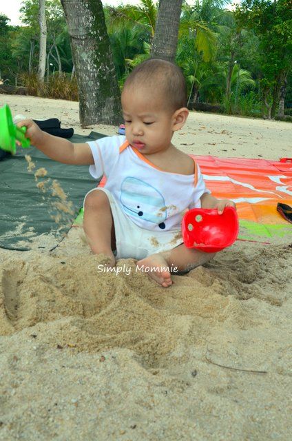 mini Bilibo at the beach