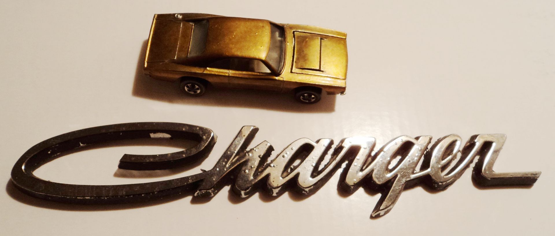 70's car emblems to compliment yer collection? | Hobbyist Forums